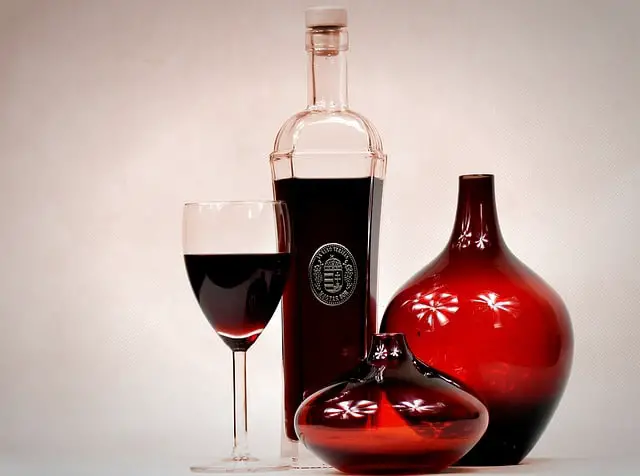 La carafe à décanter fait complètement partie du processus de dégustation du vin