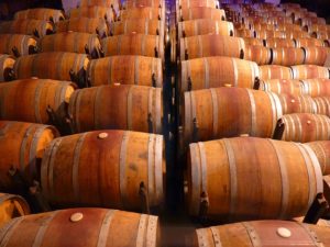 Comment est Fait le Vin de Porto (et pourquoi il est Incroyable)